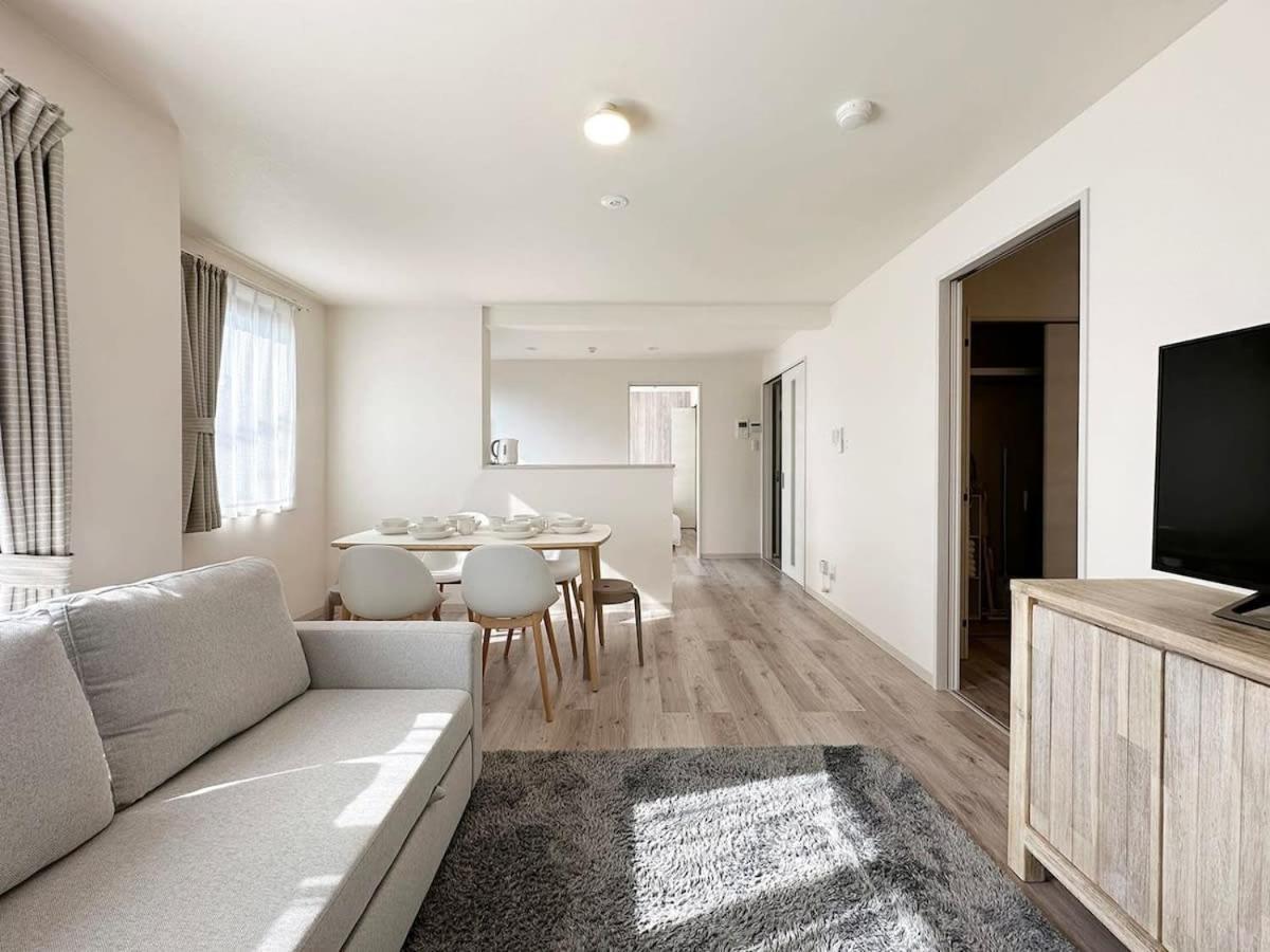 Bhotel Yutori - Spacious 2Br Apartment Very Near The Station Onomichi Bagian luar foto